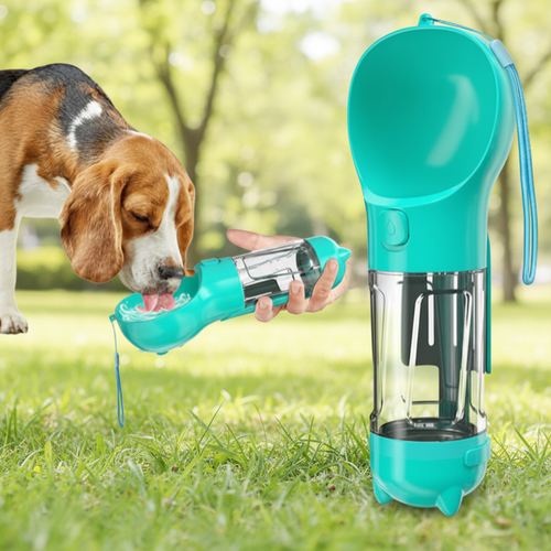 Beagle joob veepudelist looduse taustal